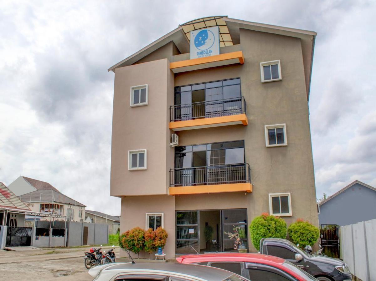 Sungai Lutus Oyo 90162 Remboelan Guest House מראה חיצוני תמונה